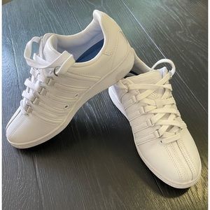 K-Swiss leather tennis shoes
